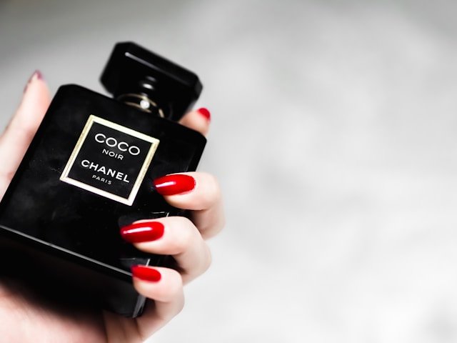 butelka coco noir chanel